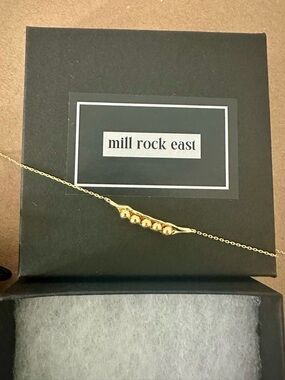Mill Rock East Gold Peapod Bracelet - Delicate Women's Jewelry